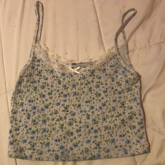 Brandy Melville Tops - Skyler bow tank from brandy Melville.